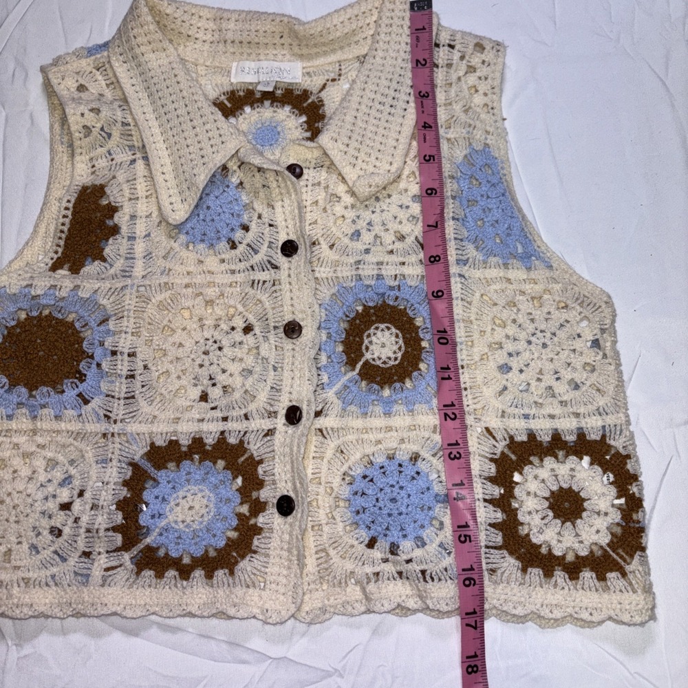 Rebellion again  Sleeveless Granny Square Button Up Vest Size S Boho Festival - Picture 7 of 7